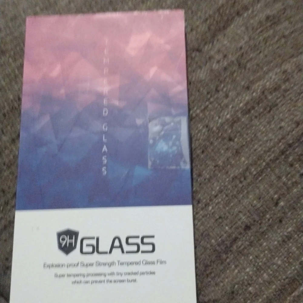 9H Tempered Glass Screen Protector for iPhone 15 NWT